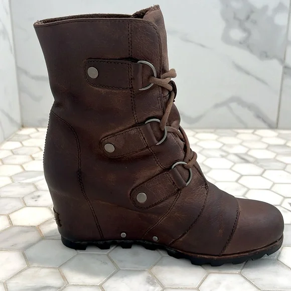 SOREL Joan of Arctic ll Wedge Tobacco Brown Leather Mid Boot Waterproof Bootie - Picture 7 of 14